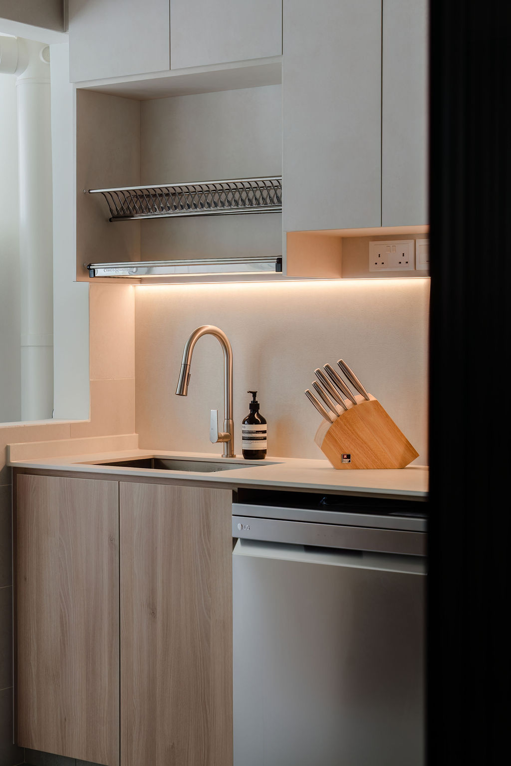 223A Mount Vernon Road Interior Design Singapore [3]
